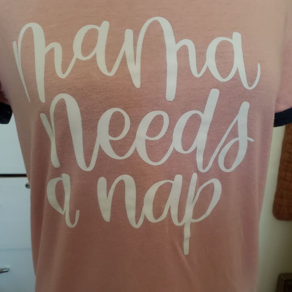 LulaRoe Liv T-Shirt Pajama Top Pink Mama Needs A Nap Sleepwear Women's Size M - Picture 3 of 9